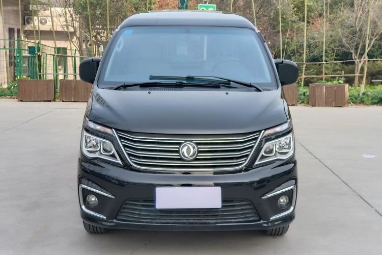 东风风行 菱智 2019款 M5L 1.6L 7座豪华型 国VI车身外观6007