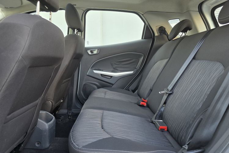 福特 翼搏 2013款 1.0L GTDi 手动尊贵型中控内饰7003