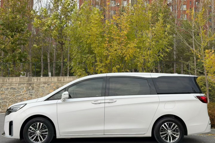 别克GL8 2023款 ES陆尊 舒适型车身外观6001