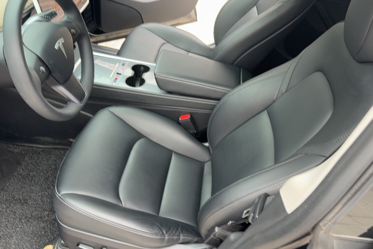 特斯拉 Model Y 2023款 后轮驱动版局部细节19