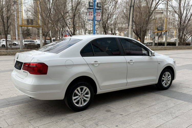 大众 捷达 2015款 1.6L 自动时尚型车身外观6006