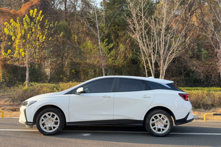 别克 微蓝6 2024款 450km 出行版车身外观6003