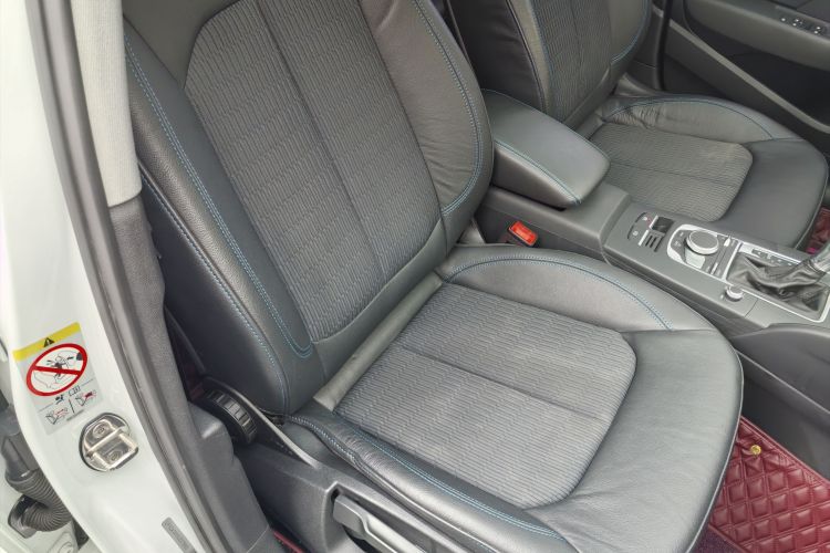 奥迪A3 2018款 30周年年型 Limousine 35 TFSI 时尚型车身外观6014