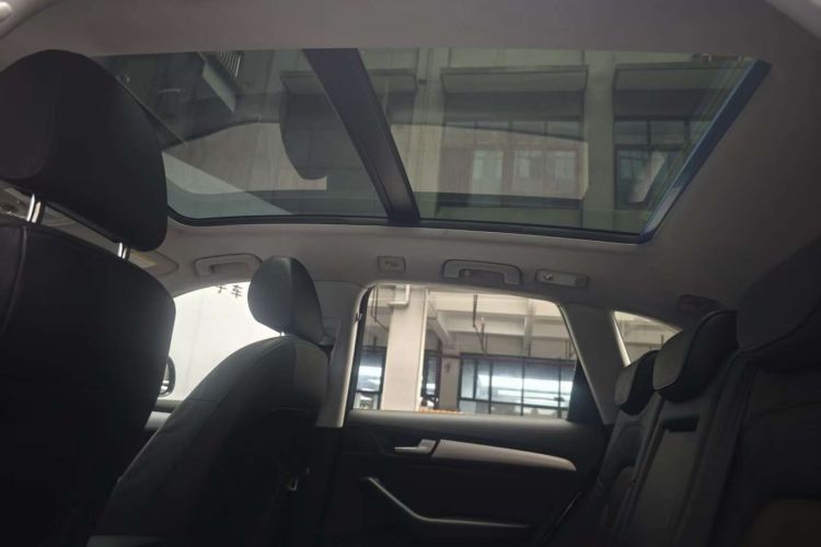 奥迪Q5 2017款 Plus 40 TFSI 技术型局部细节22