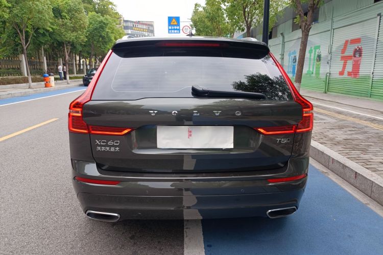 沃尔沃XC60 2019款 T5 四驱智逸版 国VI车身外观6006