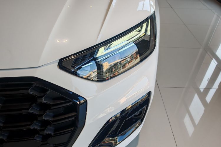 奥迪Q5L 2024款 40 TFSI 豪华动感型局部细节36