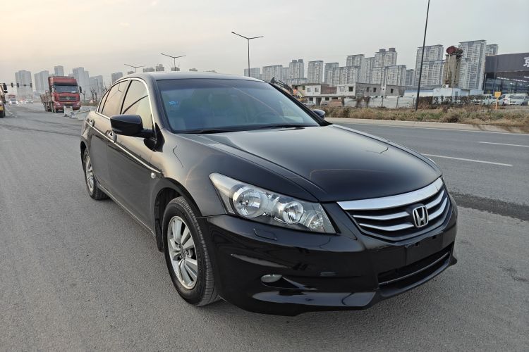 本田 雅阁 2012款 2.0L SE车身外观6002