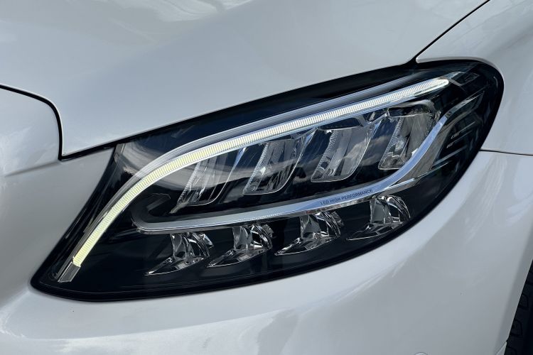 奔驰C级 2020款 C 260 L 运动版局部细节36