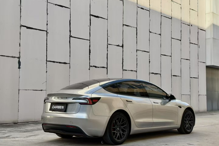 特斯拉 Model 3 2023款 后轮驱动版车身外观6004