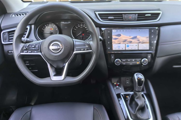 日产 逍客 2023款 经典 2.0L CVT XV舒适版中控内饰7002