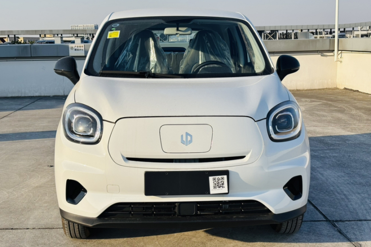 零跑汽车 零跑T03 2025款 310舒享版车身外观6010