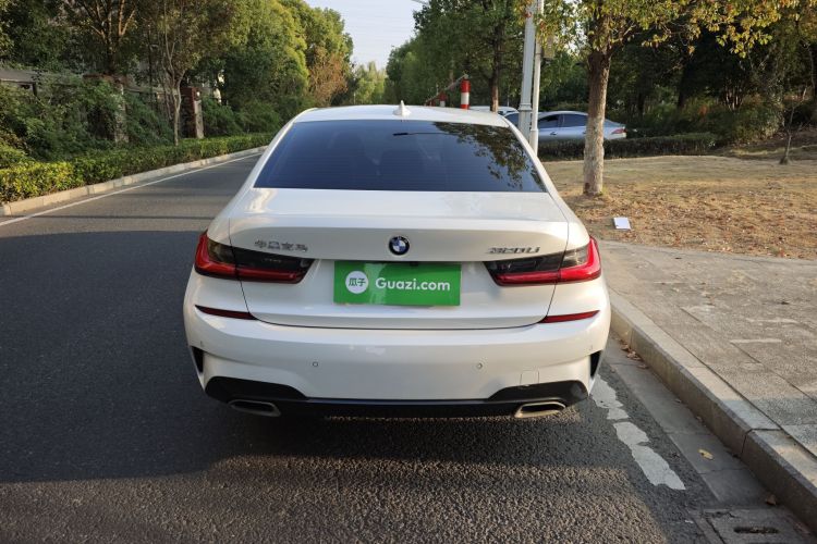 宝马3系 2021款 改款二 320Li M运动套装车身外观6008