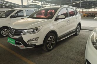 宝骏560 2016款 1.8L iAMT豪华型