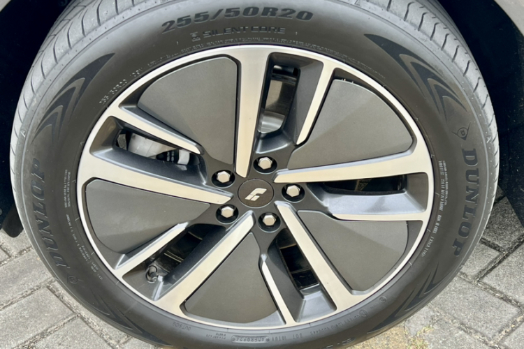 理想汽车 理想L6 2024款 Pro车身外观6005