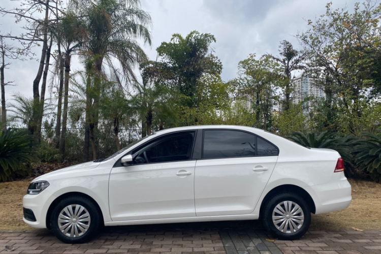 大众 桑塔纳 2021款 1.5L 自动风尚版车身外观6002