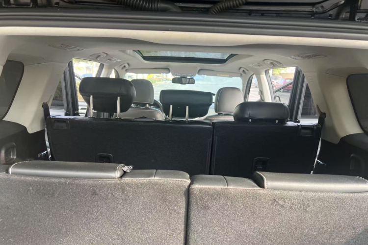 广汽传祺 传祺GS8 2020款 390T 两驱豪华智联版（七座）中控内饰7010