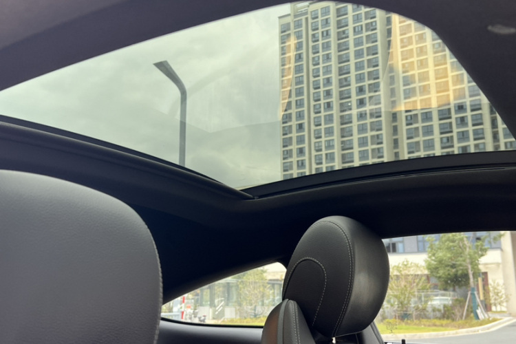 奔驰C级(进口) 2020款 C 260 轿跑车局部细节22