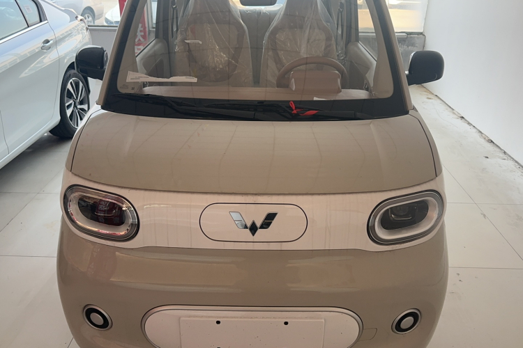 五菱汽车 宏光MINIEV 2024款 第三代 215km 青春版车身外观6001