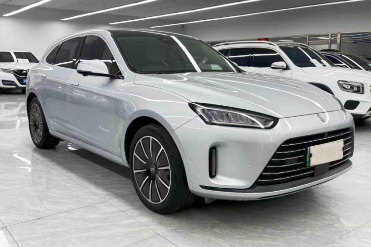 鸿蒙智行 问界M5 2022款 增程四驱旗舰版车身外观6003