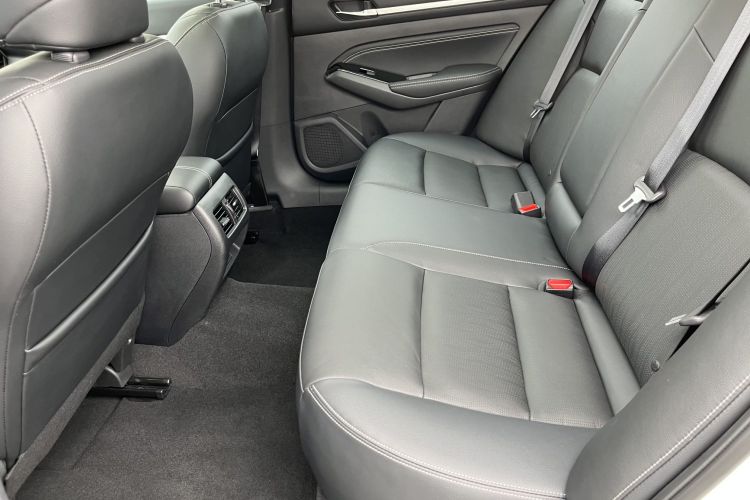 日产 天籁 2021款 2.0L XL 舒适版中控内饰7002