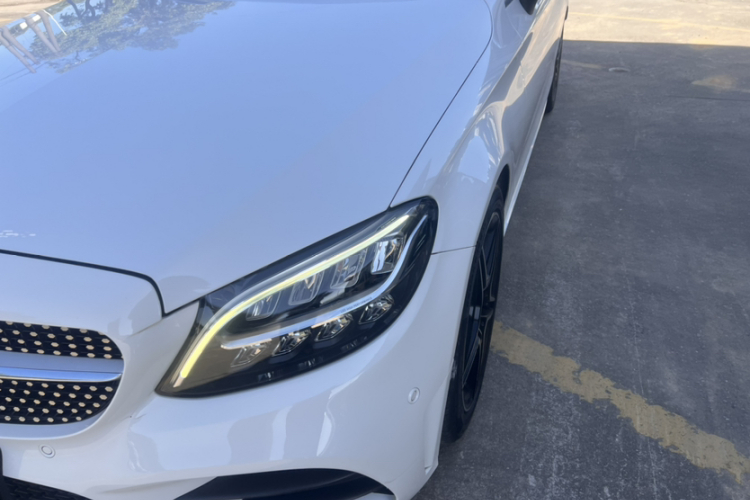 奔驰C级(进口) 2019款 C 260 轿跑车局部细节36