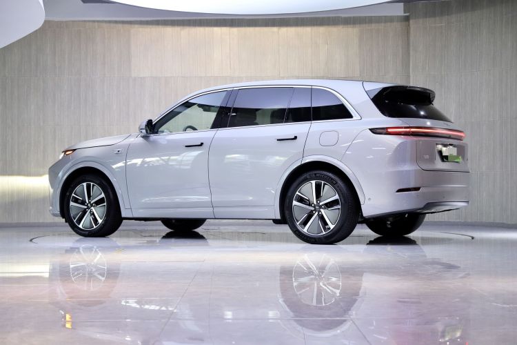 理想汽车 理想L7 2024款 MAX车身外观6003