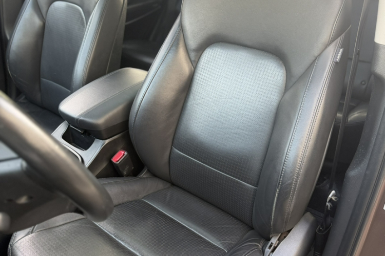 现代 胜达 2013款 2.4L 自动两驱智能型中控内饰7005