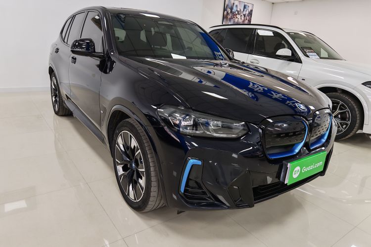 宝马iX3 2022款 创领型车身外观6004