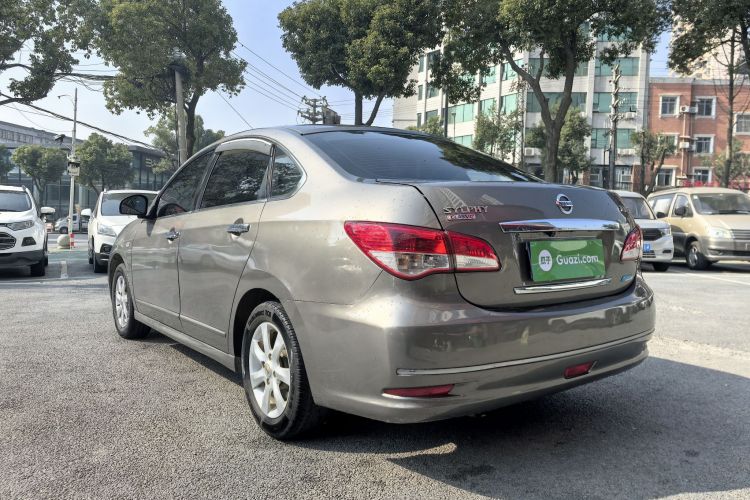 日产 轩逸 2012款 经典 1.6XE 手动舒适版车身外观6005