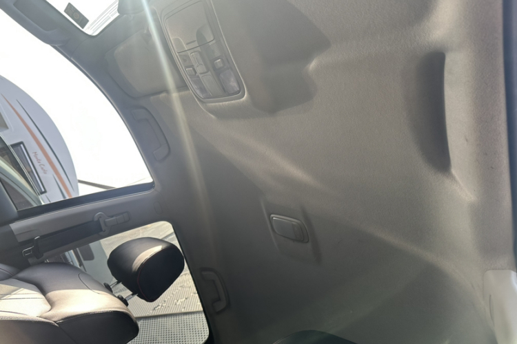 福田 大将军G9 2021款 2.0T装甲大将军手动两驱休闲版乐享型长箱4F20TC局部细节22