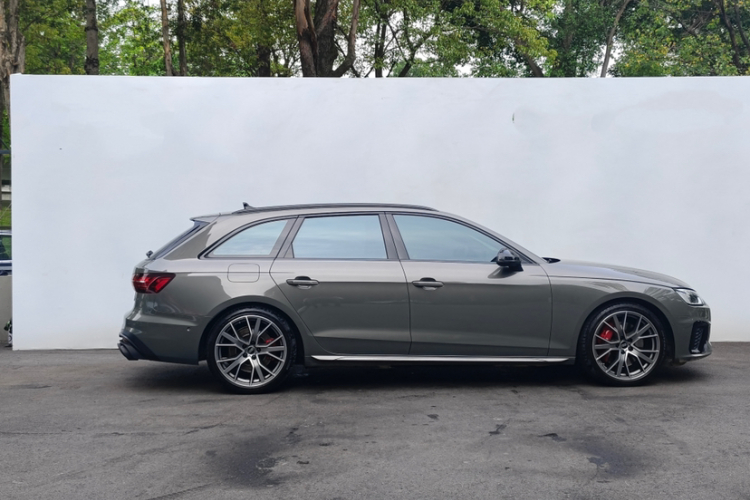 奥迪S4 2023款 S4 Avant 3.0TFSI车身外观6002