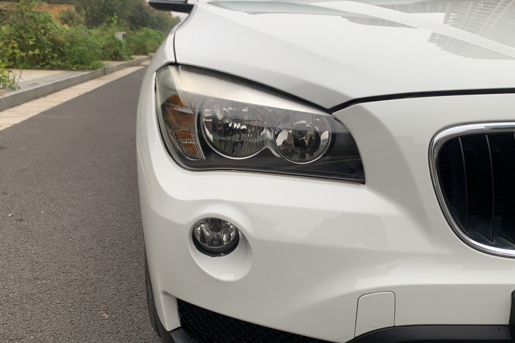 宝马X1 2015款 sDrive18i 时尚晋级版车身外观6007