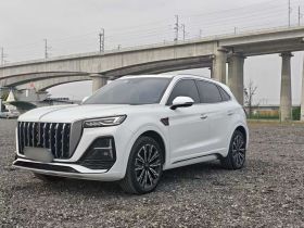 红旗HS5 2023款 2.0T 四驱旗享Pro版