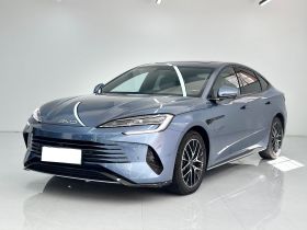 比亚迪 海豹07 DM-i 2025款 智驾版 DM-i 1.5L 125km 尊贵型