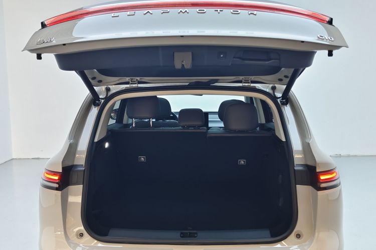 零跑汽车 零跑C10 2024款 210激光雷达版局部细节23