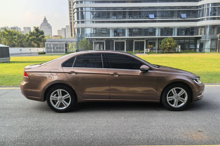 大众 凌渡 2017款 280TSI DSG舒适版车身外观6003