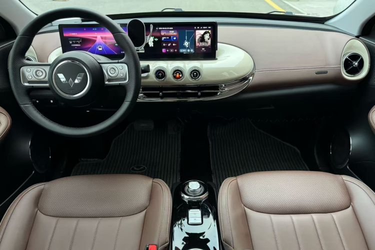 五菱汽车 五菱缤果 2023款 410km 灵犀尊享款中控内饰7001