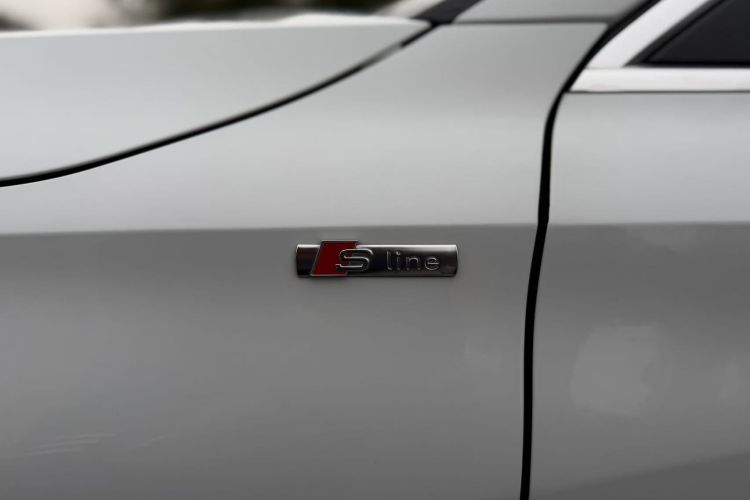 奥迪A3 2021款 Sportback 35 TFSI 豪华运动型车身外观6008