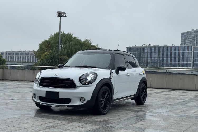 MINI Countryman 2016款 1.6T COOPER ALL4 Fun装备控车身外观6003