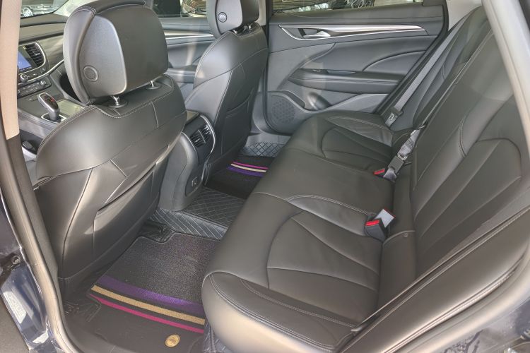 别克 君越 2020款 652T 豪华型中控内饰7012