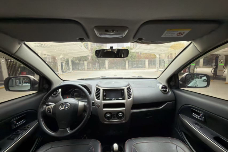 长城M4 2012款 1.5L 手动豪华型中控内饰7002