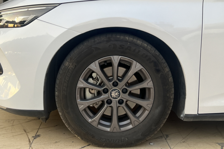 比亚迪 秦L 2024款 DM-i 80KM领先型车身外观6004