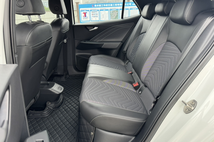 大众ID.3 2025款 聪明款 纯净智享版中控内饰7013