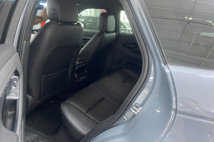 路虎 揽胜极光 2020款 249PS R-DYNAMIC SE 运动科技版中控内饰7005