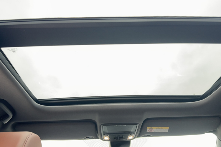 本田UR-V 2017款 370TURBO 四驱尊享版 国V局部细节22