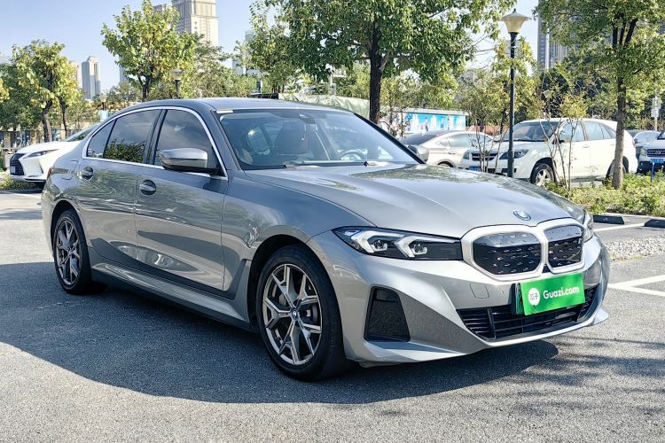 宝马i3 2022款 eDrive 35 L车身外观6006