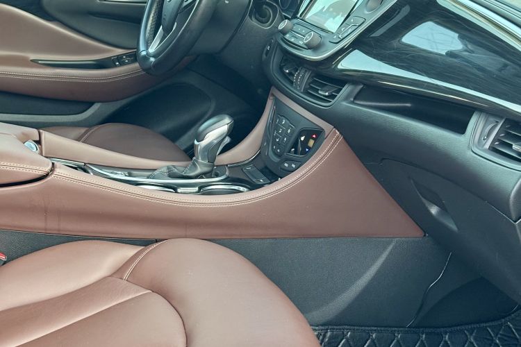 别克 昂科威 2018款 28T 四驱豪华型中控内饰7011