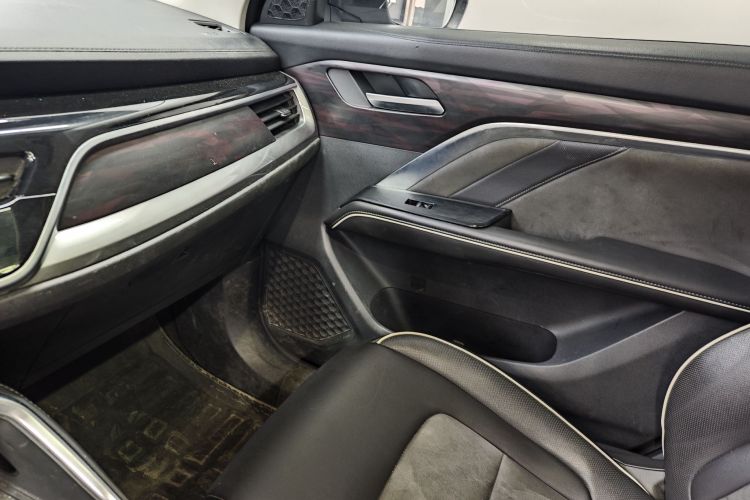 哈弗H6 2021款 国潮版 1.5GDIT 自动冠军版中控内饰7004