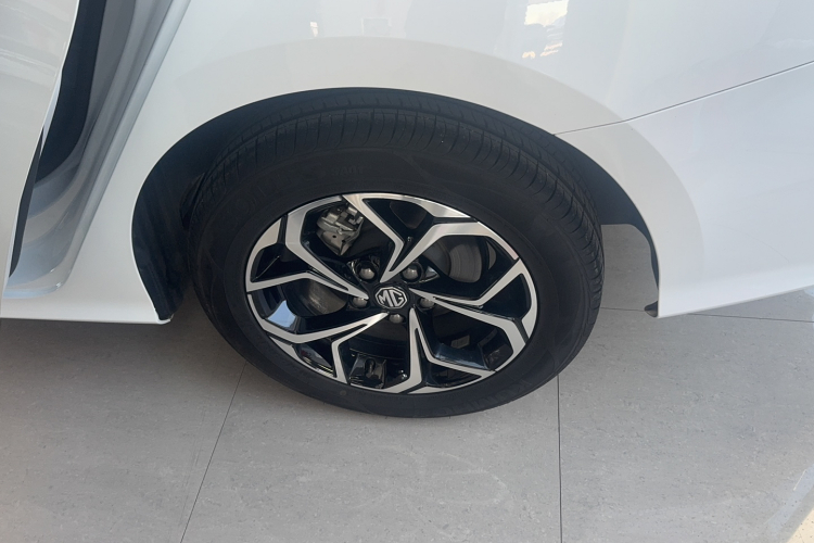 名爵 MG5 2022款 180DVVT CVT青春风尚版局部细节9005