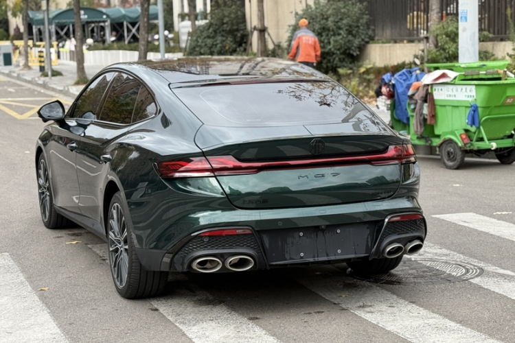 名爵 MG7 2023款 2.0T 自动猎美奢享版车身外观6003